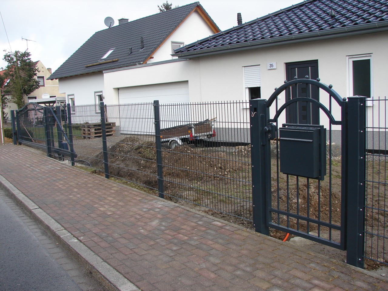 Doppelstabmattenzaun von Zaunfuchs Hamburg